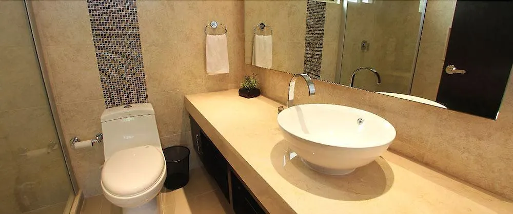 Bello Village 2 Bedroom Penthouse Sleeps 5 トゥルム